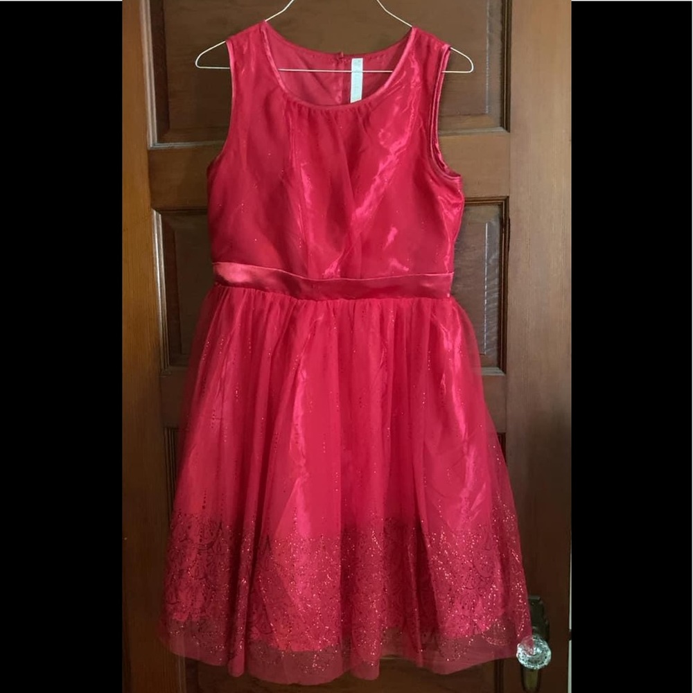 Girls 14/16 red dress